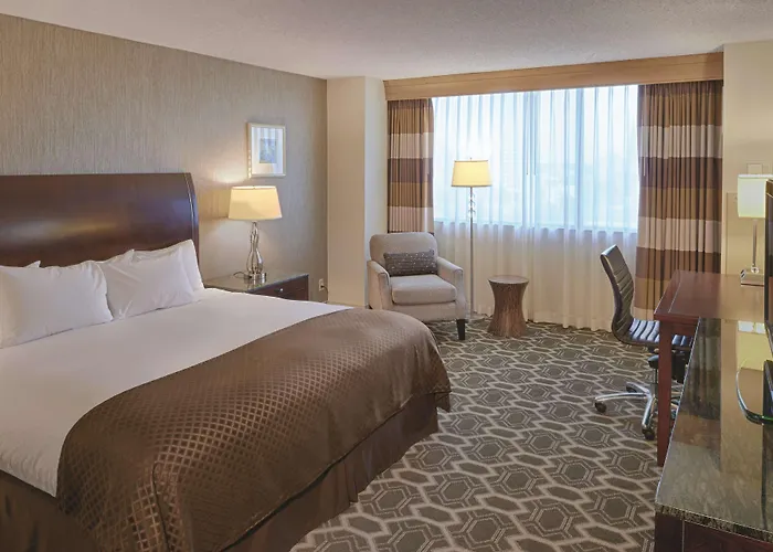 Doubletree By Hilton Downtown Hotel Tulsa