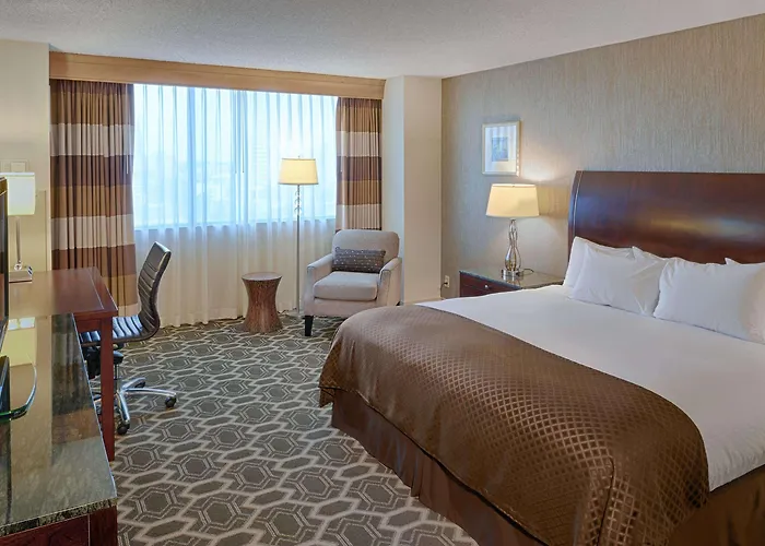 Doubletree By Hilton Downtown Hotel