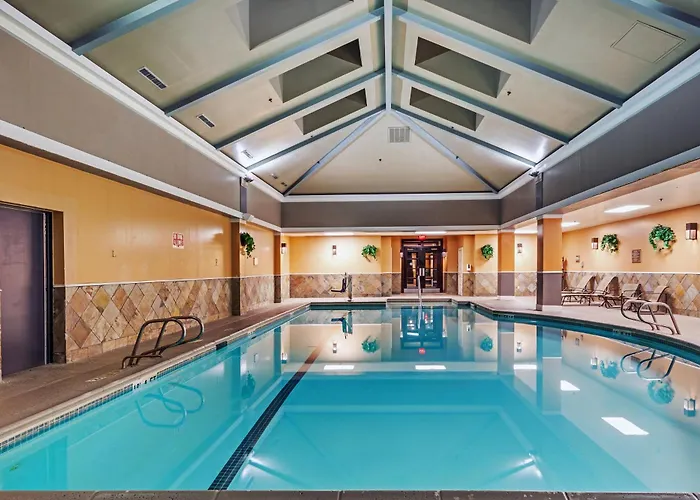 Doubletree By Hilton Downtown Hotel 4*