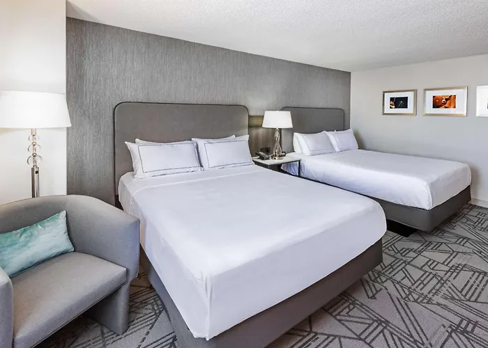 Doubletree By Hilton Downtown