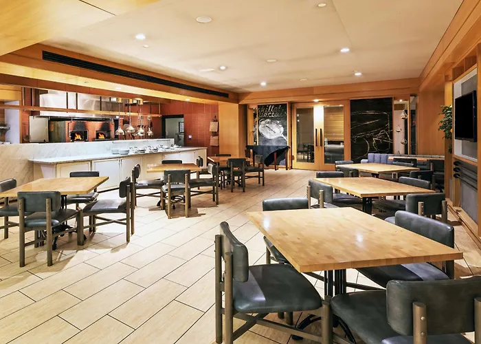 Hotel Doubletree By Hilton Downtown Tulsa